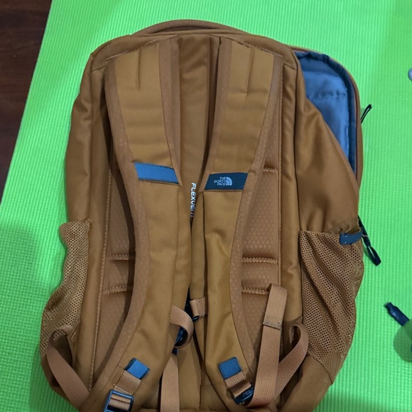 The North Face orange Backpack - Picture 3 of 6